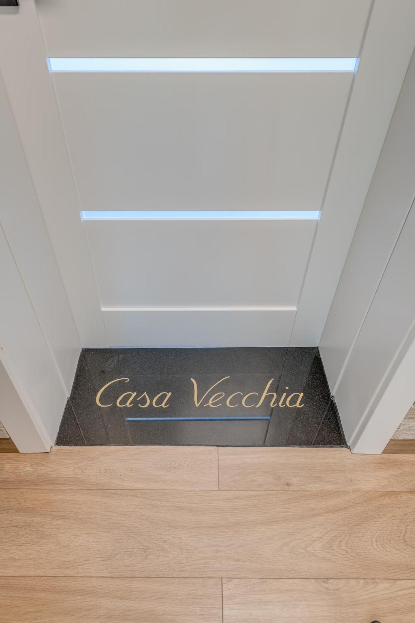 Apartman Casa Vecchia 트로기르 외부 사진
